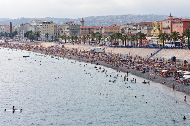 s-Baie_des_Anges_Nice_plage.jpg