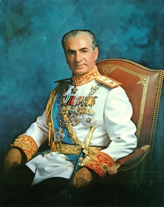 sShah_Mohammad_Reza_Pahlavi,_1973.jpg