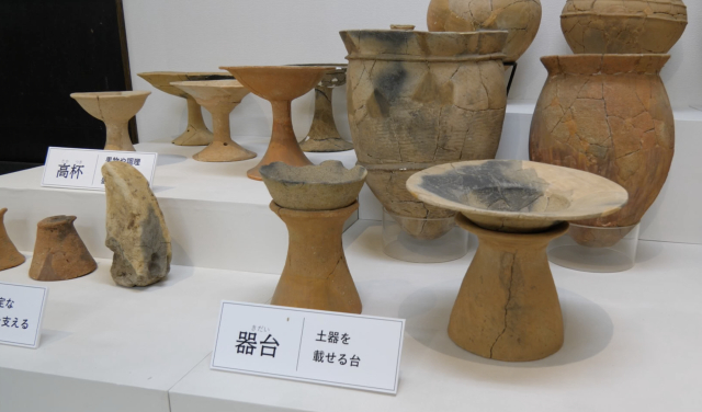 弥生土器.jpg