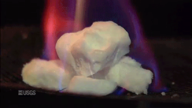 Burning_Gas_Hydrate.gif